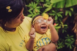 Inabela descobriu os sintomas da Zika com seis meses de gestação. A filha Graziella. que nasceu com microcefalia, fez dois anos em outubro (Foto: Reprodução- Cabeça e Coração)